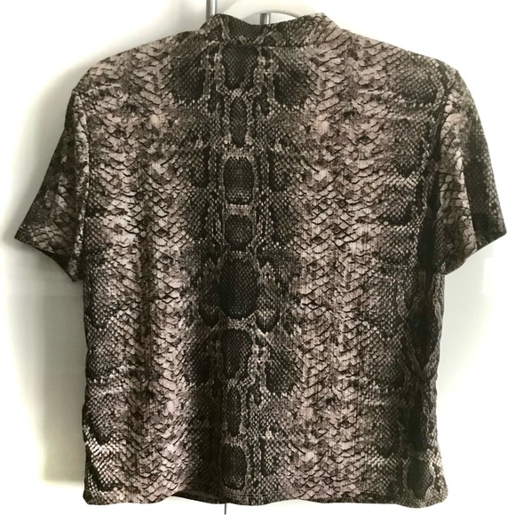 Zara Trafaluc Snakeskin Short Sleeve Tee Shirt Top Size S NWT - Picture 5 of 10